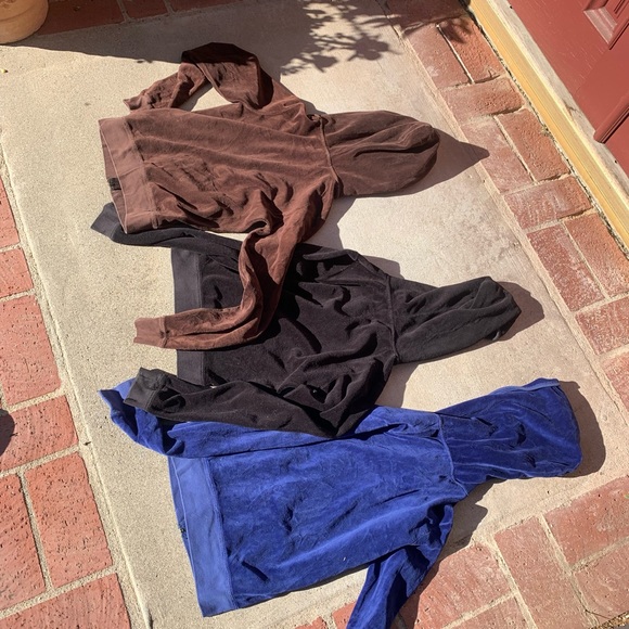 Juicy Couture Y2K lot!!!!!! 5 vintage hoodies and 2 terry cloth pants!!!!! 🥰🔥 - Picture 3 of 16